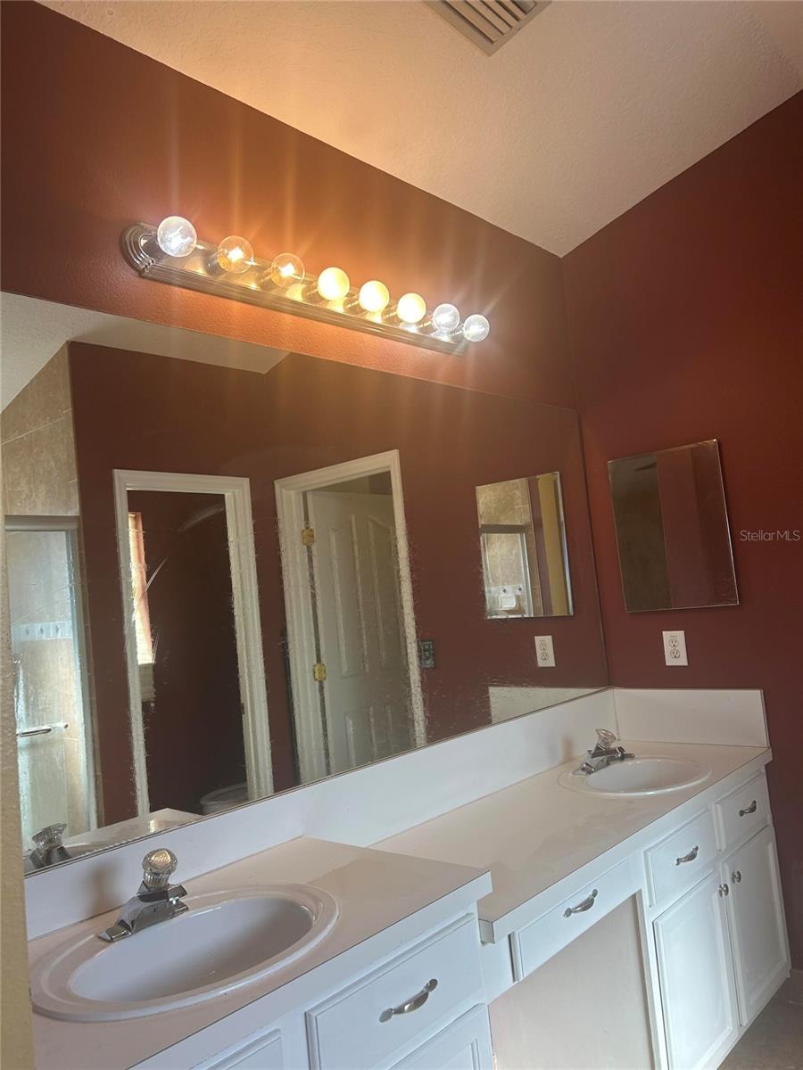 10508 BARNSTABLE CT, TAMPA, FL, 33626