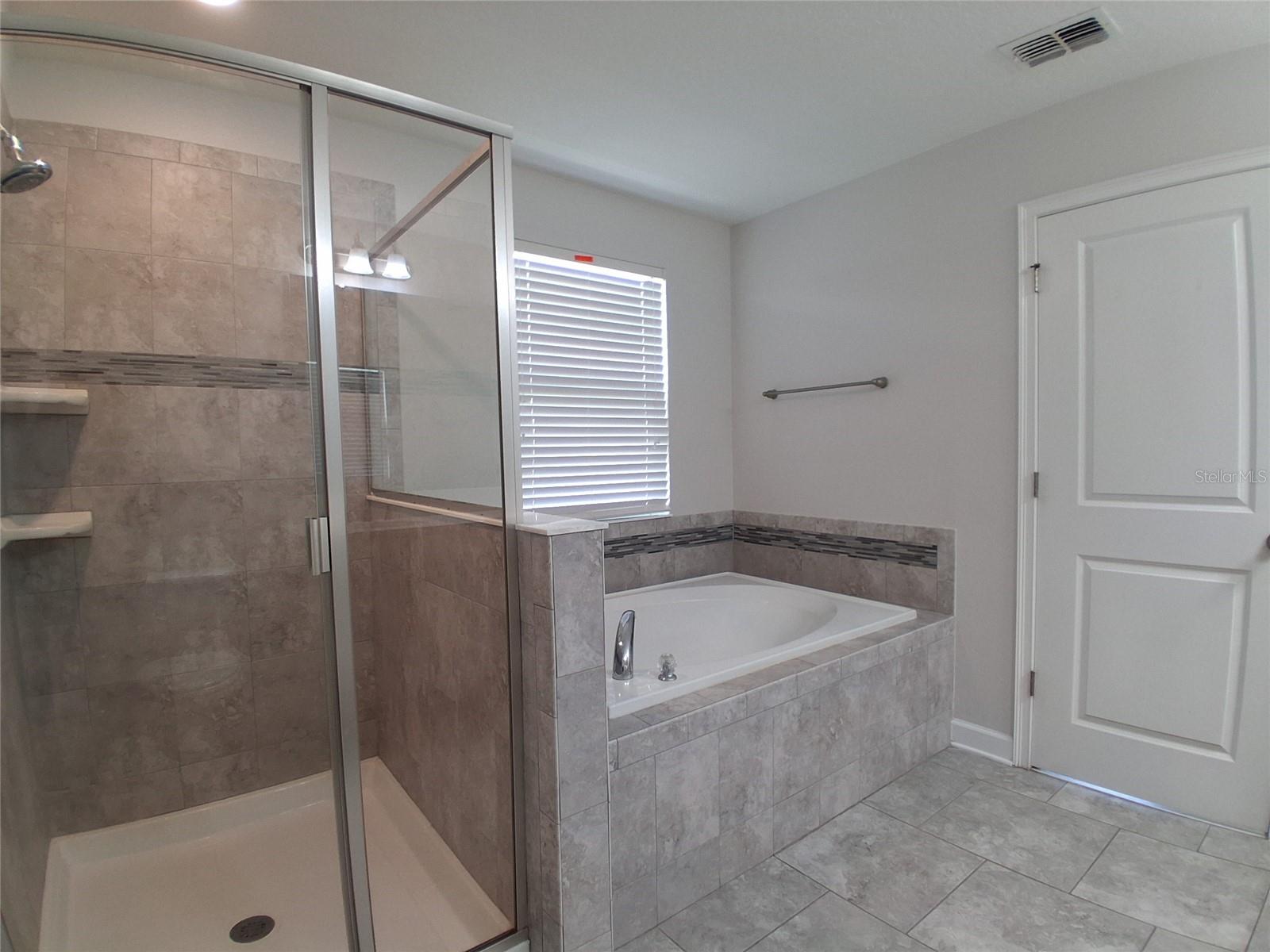 8056 JOHN HANCOCK DR, WINTER GARDEN, FL, 34787