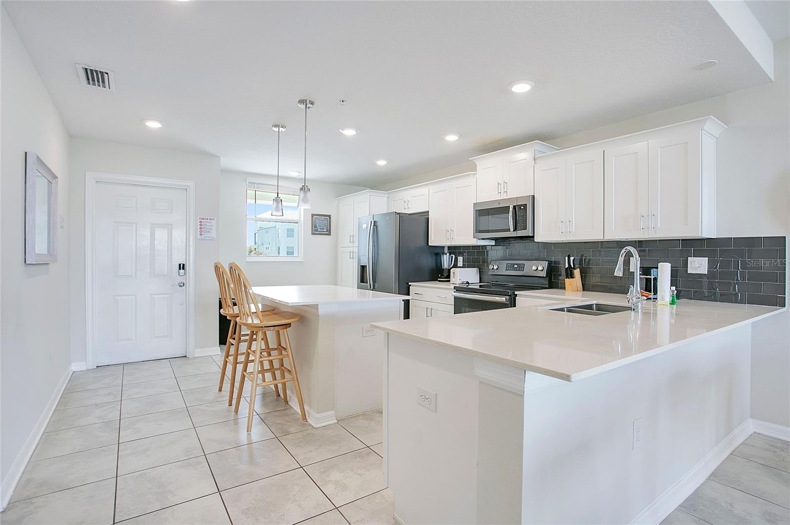 3120 PARADOX CIR #204, KISSIMMEE, FL, 34746