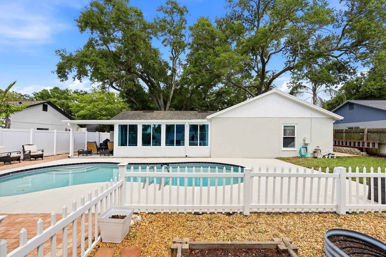 221 ARBOR DR W, PALM HARBOR, FL, 34683