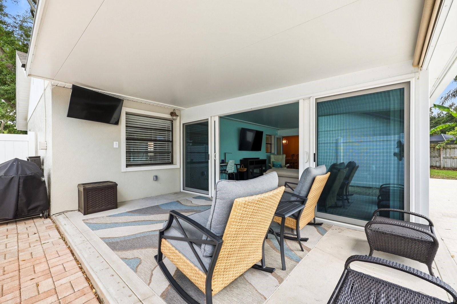 221 ARBOR DR W, PALM HARBOR, FL, 34683