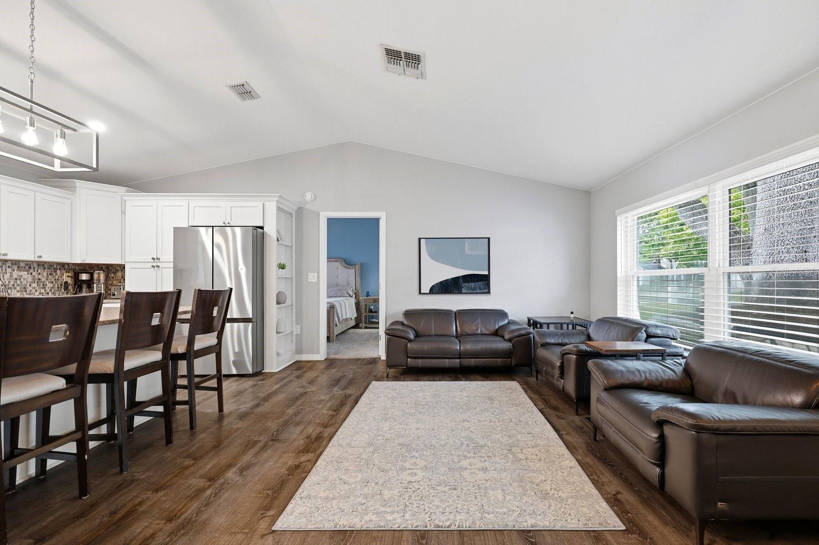 221 ARBOR DR W, PALM HARBOR, FL, 34683