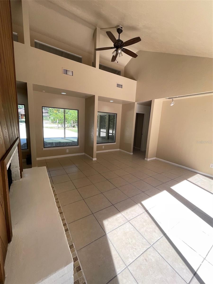 2001 NW 15TH AVE, GAINESVILLE, FL, 32605