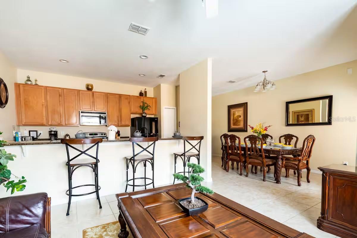 8977 COCO PALM RD, KISSIMMEE, FL, 34747