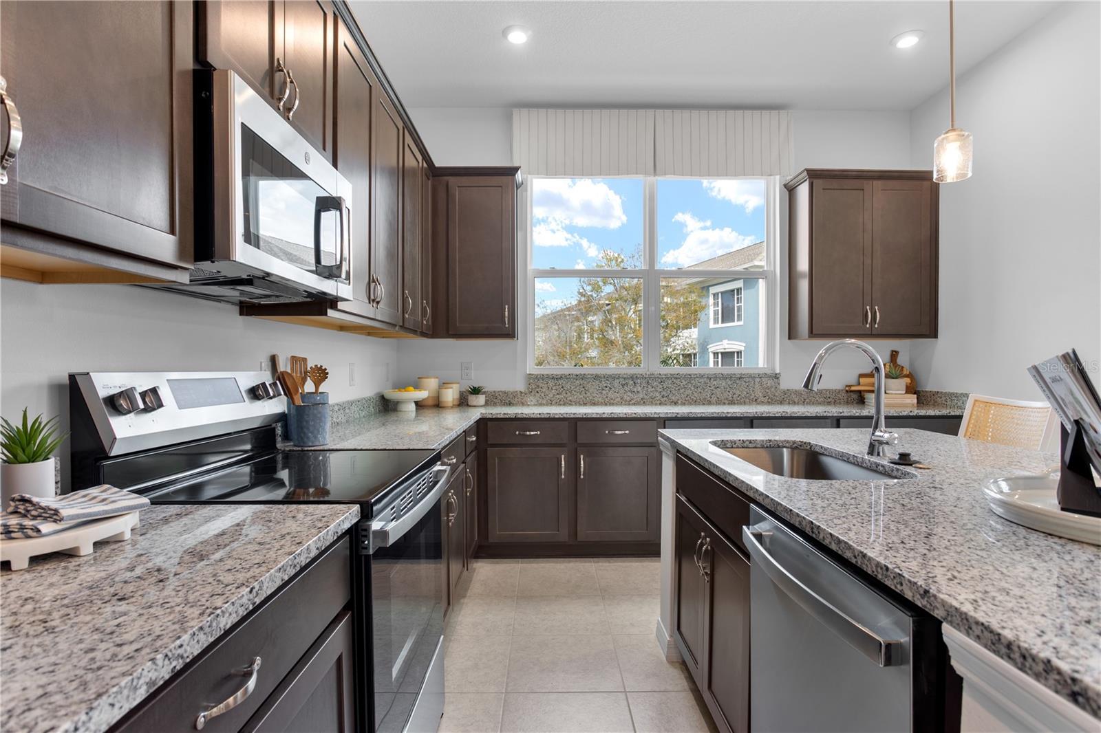 9920 TATE LN, WESTCHASE, FL, 33626