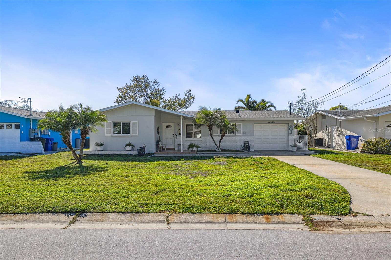 1218 LAZY LAKE RD E, DUNEDIN, FL, 34698