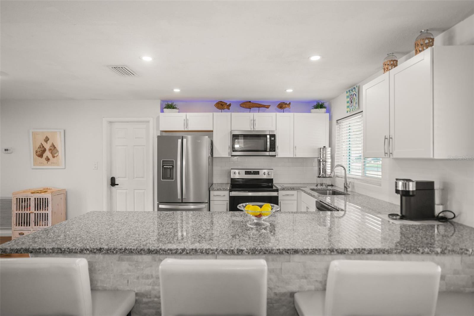 1218 LAZY LAKE RD E, DUNEDIN, FL, 34698