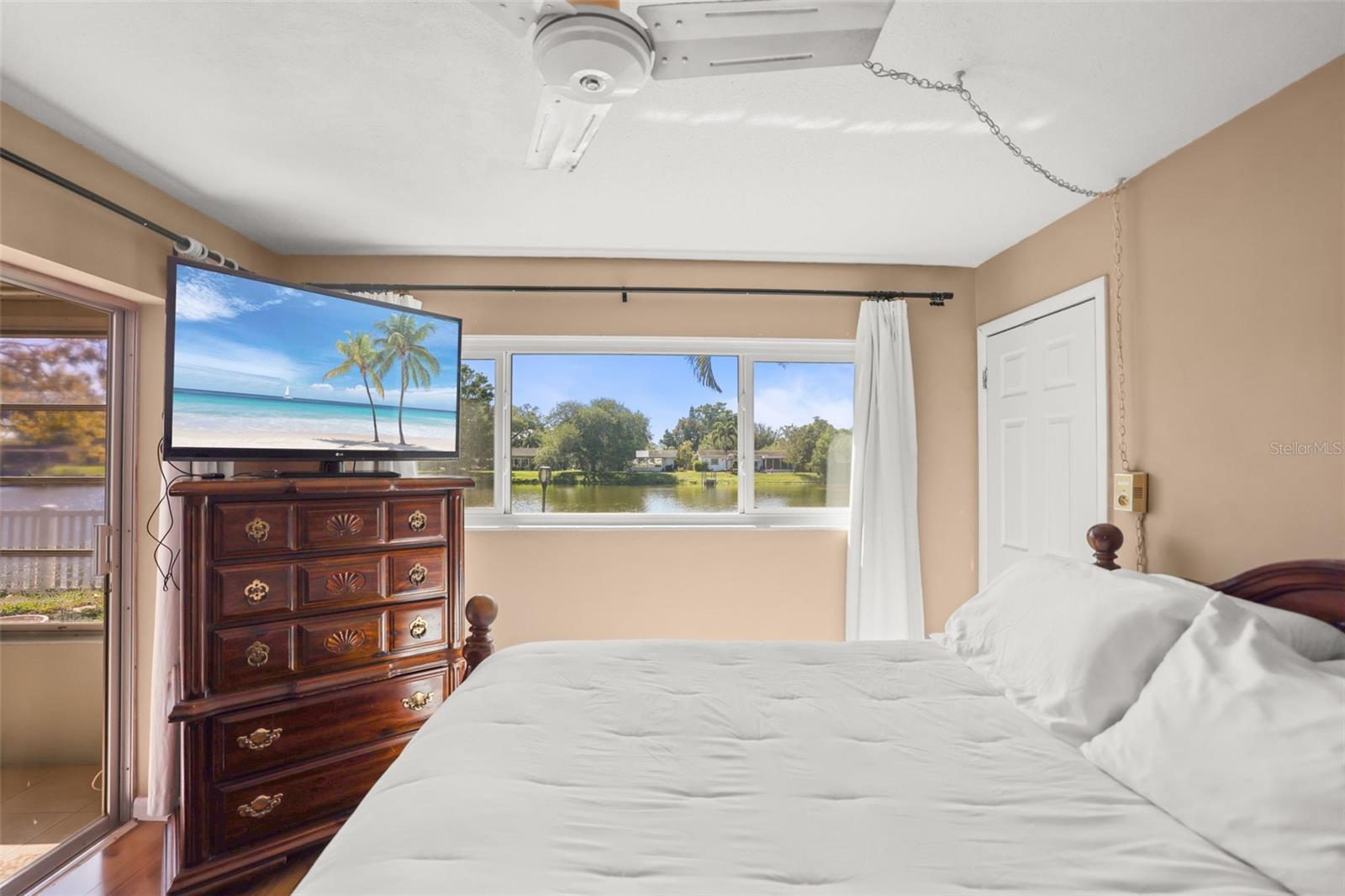 1218 LAZY LAKE RD E, DUNEDIN, FL, 34698