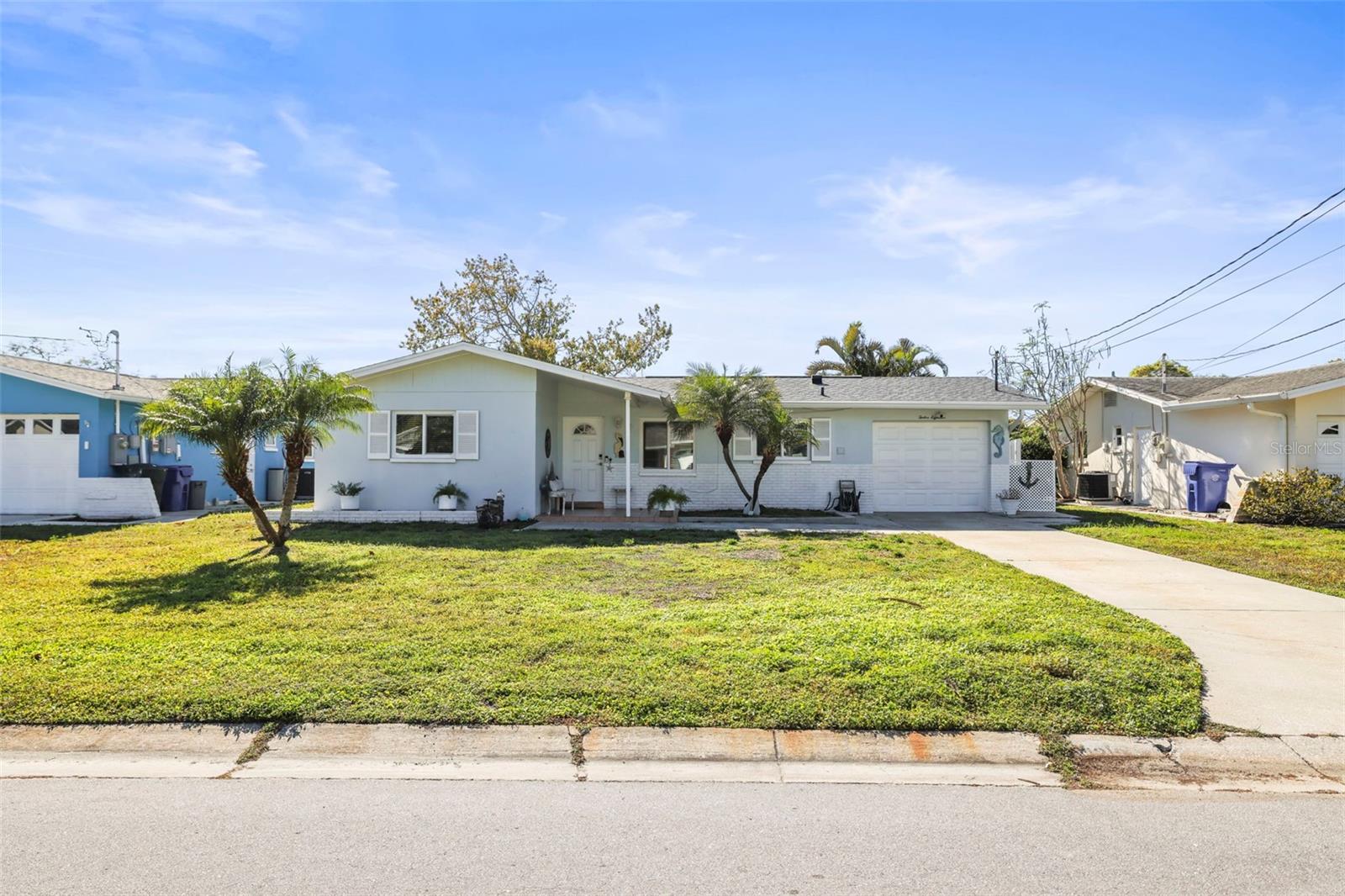 1218 LAZY LAKE RD E, DUNEDIN, FL, 34698