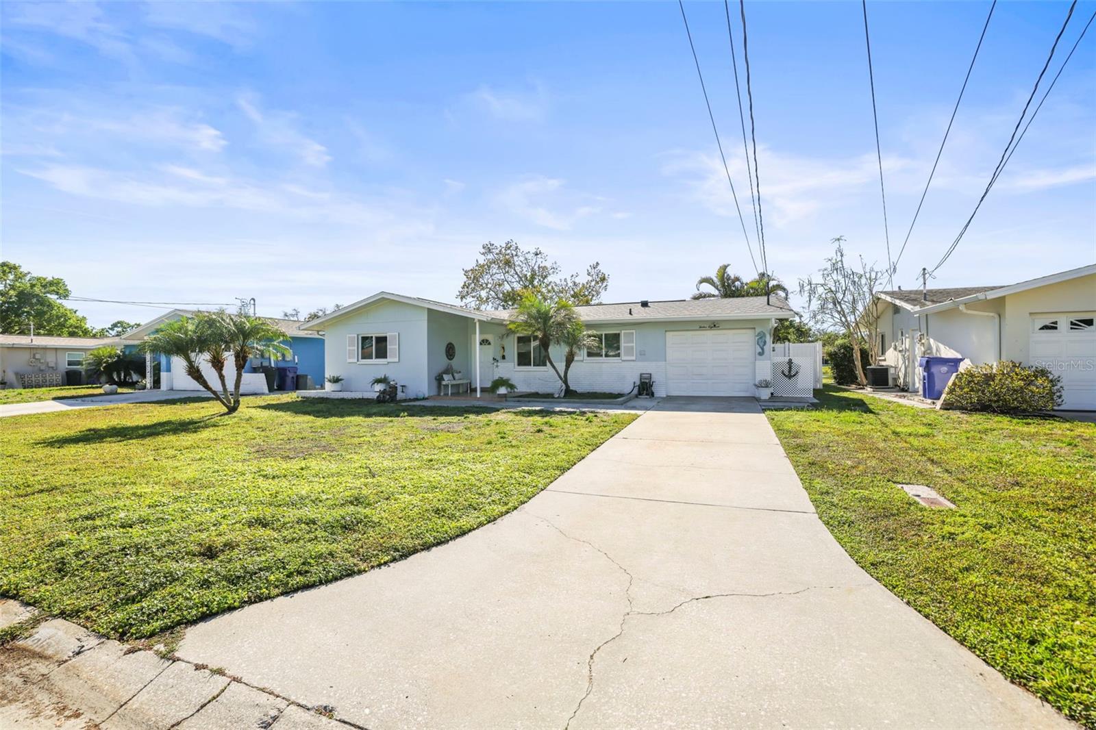 1218 LAZY LAKE RD E, DUNEDIN, FL, 34698