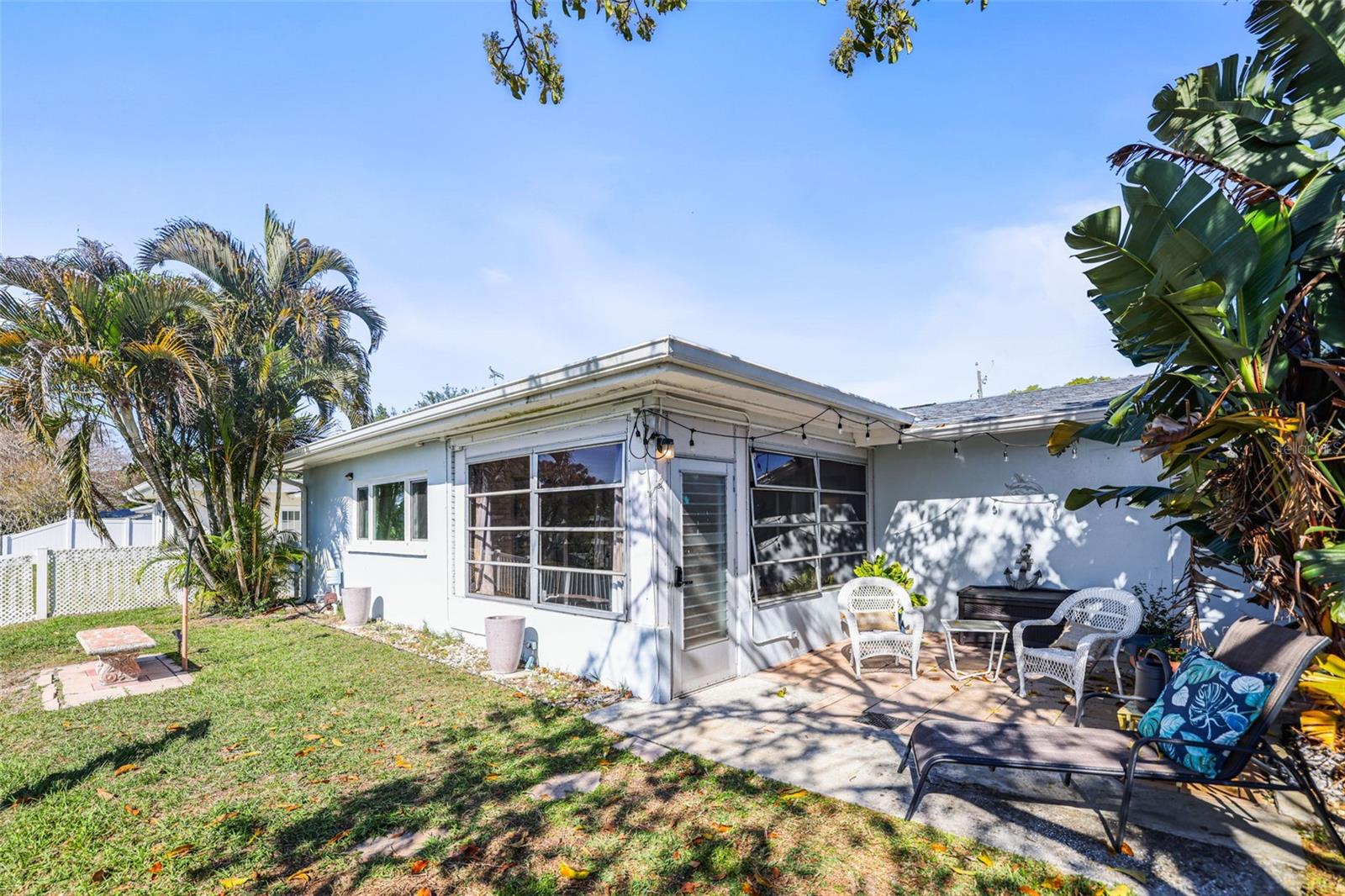 1218 LAZY LAKE RD E, DUNEDIN, FL, 34698