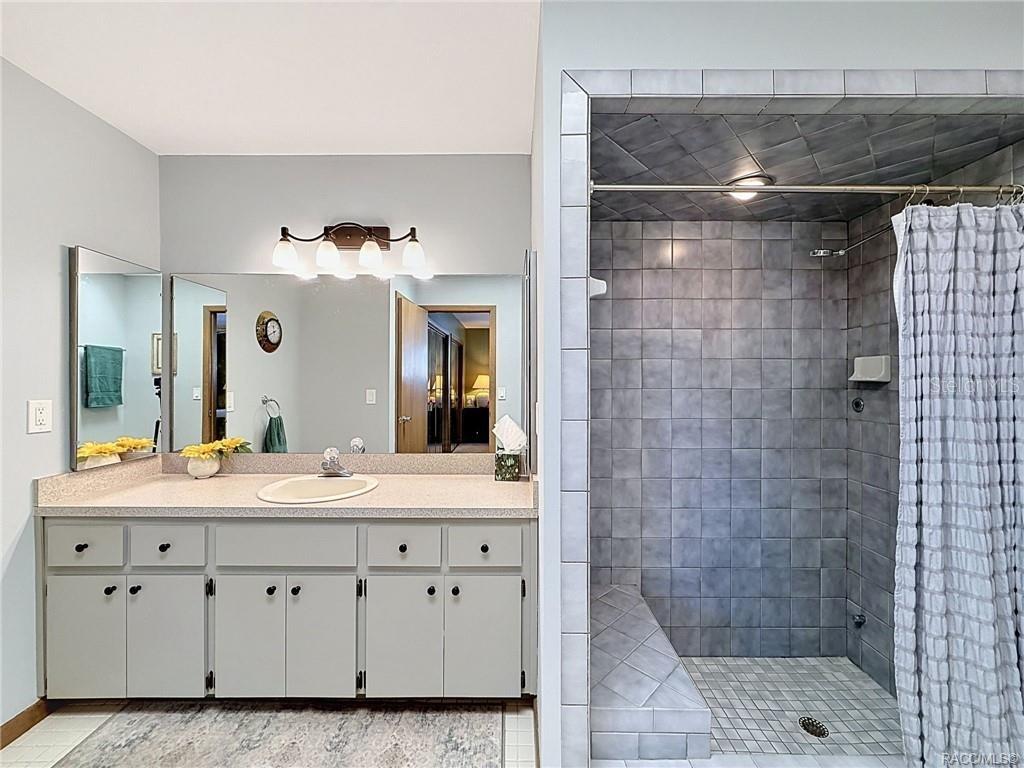 5198 S RIVERVIEW CIR, HOMOSASSA, FL, 34448