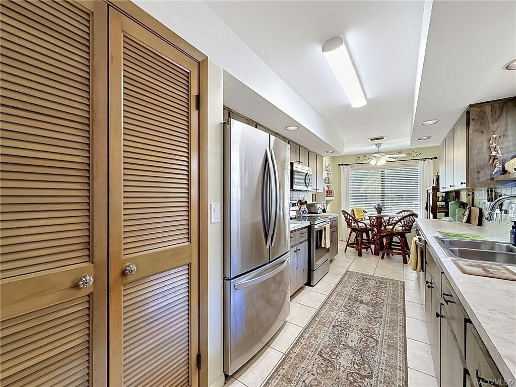 5198 S RIVERVIEW CIR, HOMOSASSA, FL, 34448