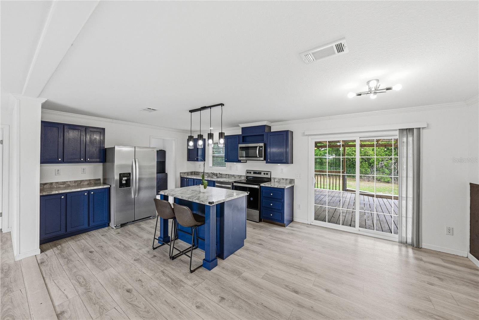 38645 HENRY DR, ZEPHYRHILLS, FL, 33542