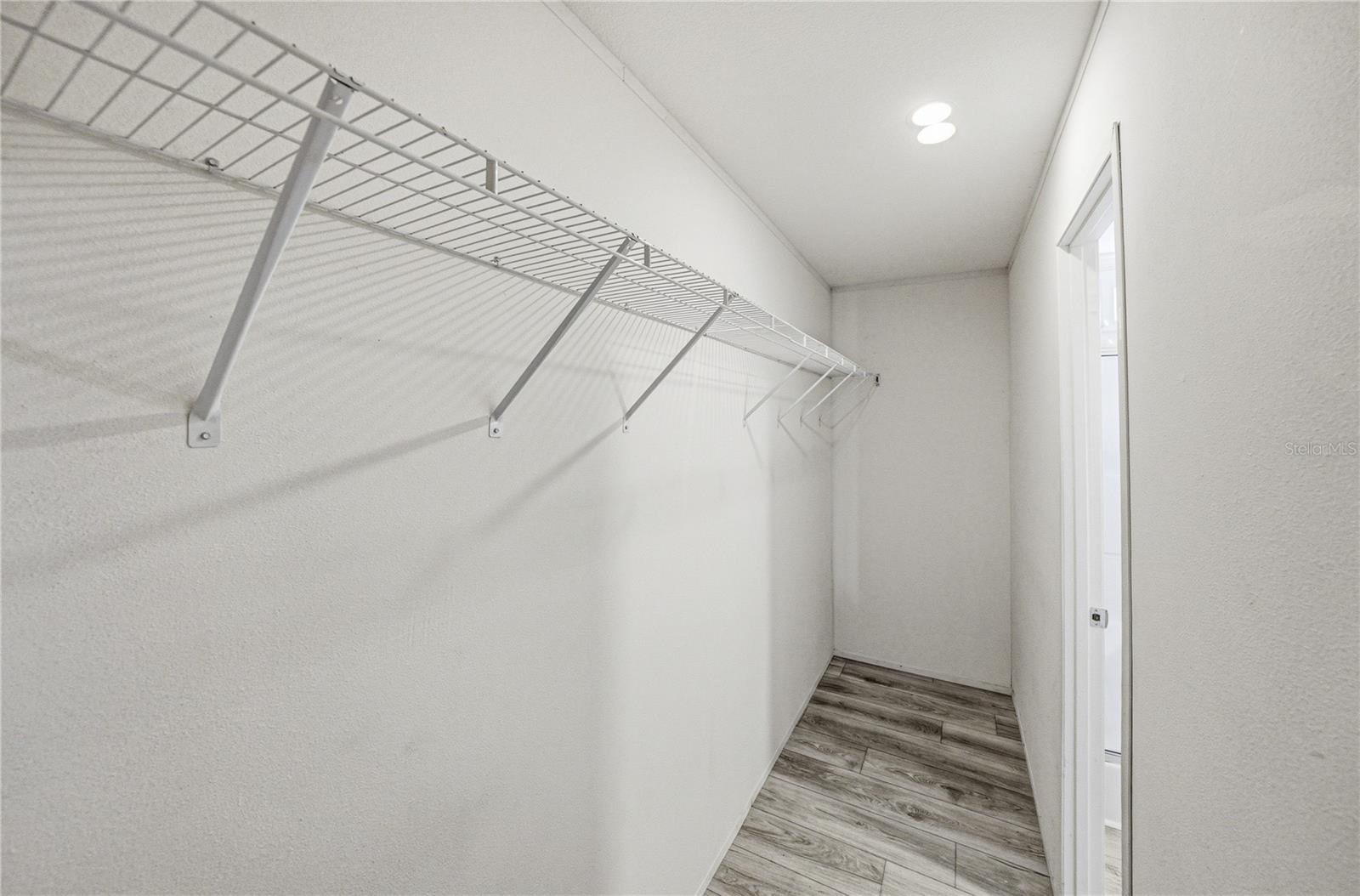 38645 HENRY DR, ZEPHYRHILLS, FL, 33542