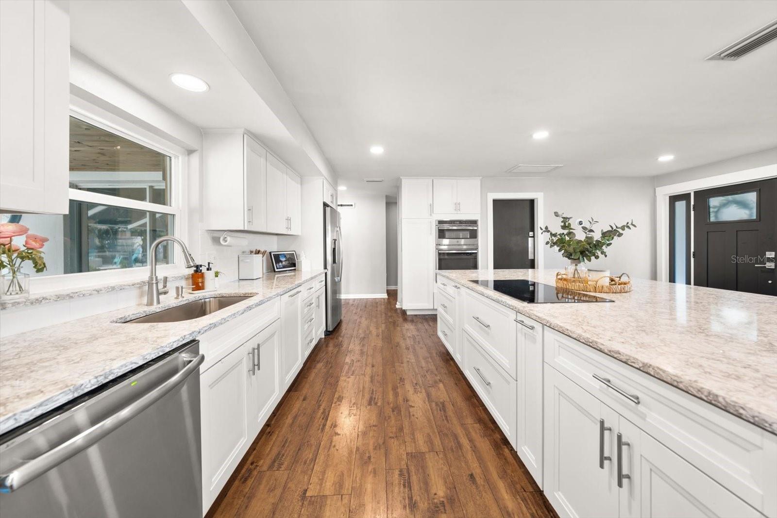 1049 MCCARTY ST, DUNEDIN, FL, 34698