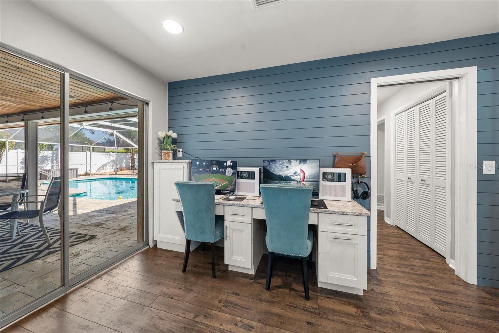 1049 MCCARTY ST, DUNEDIN, FL, 34698