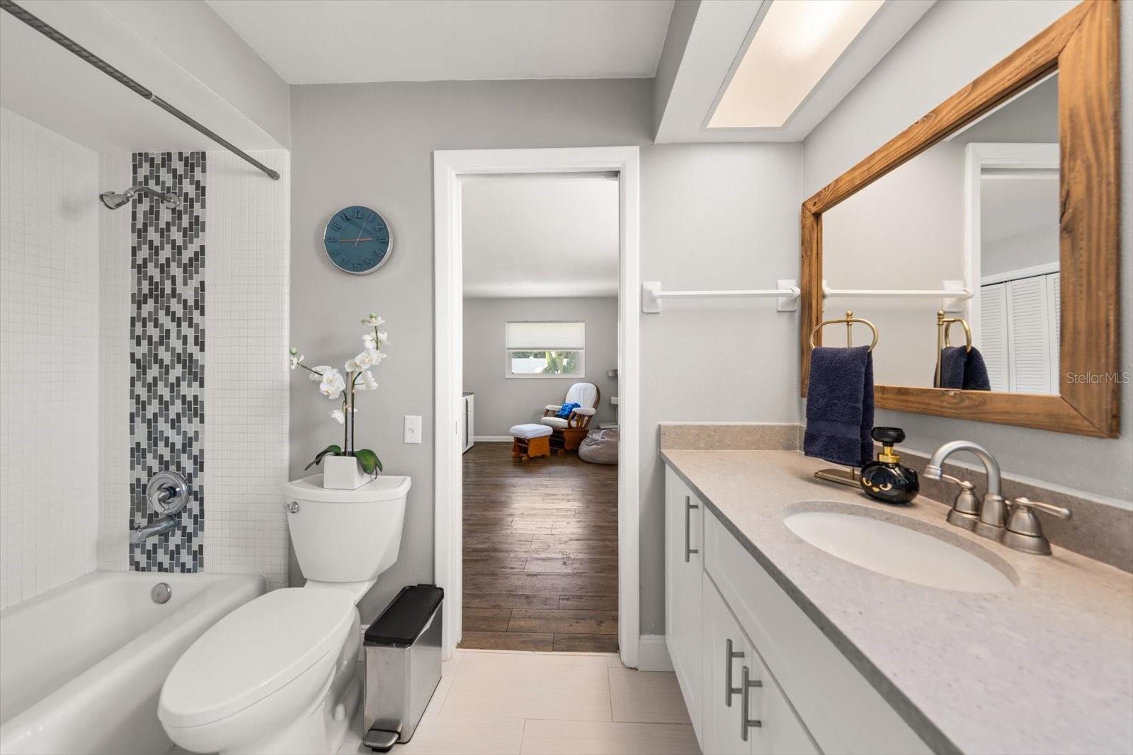 1049 MCCARTY ST, DUNEDIN, FL, 34698