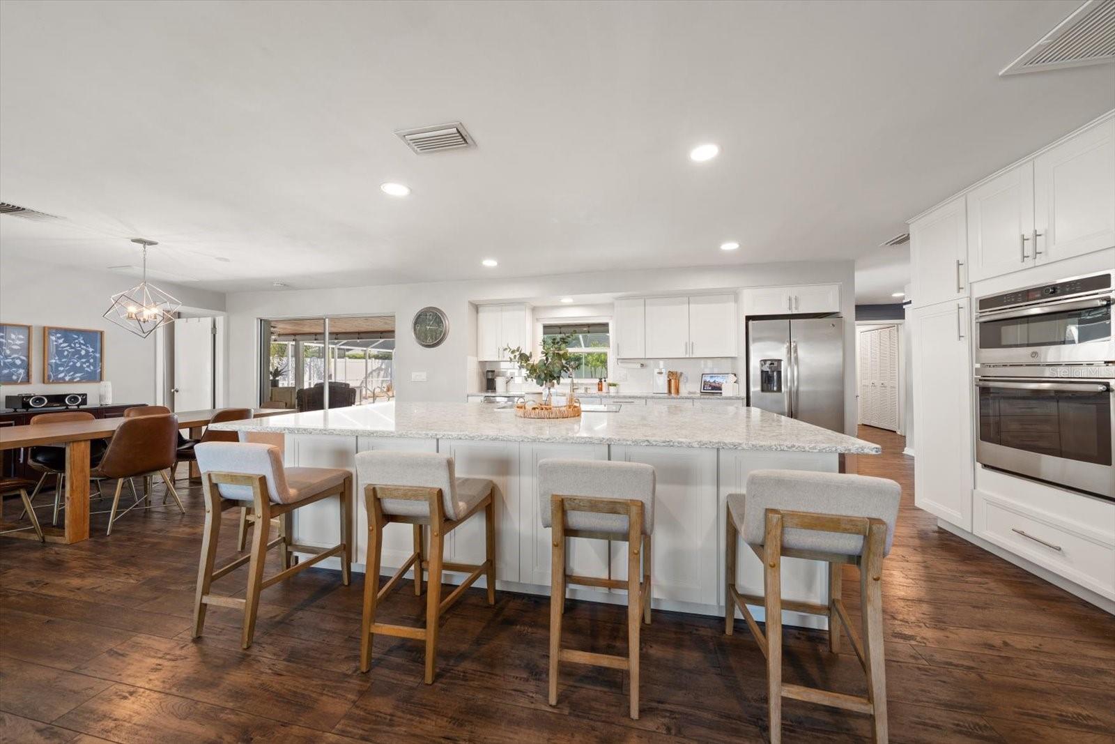 1049 MCCARTY ST, DUNEDIN, FL, 34698