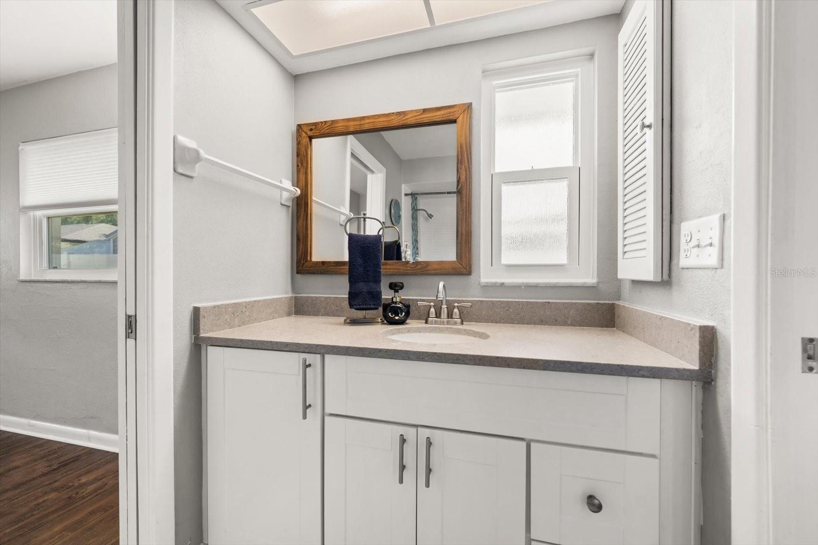 1049 MCCARTY ST, DUNEDIN, FL, 34698