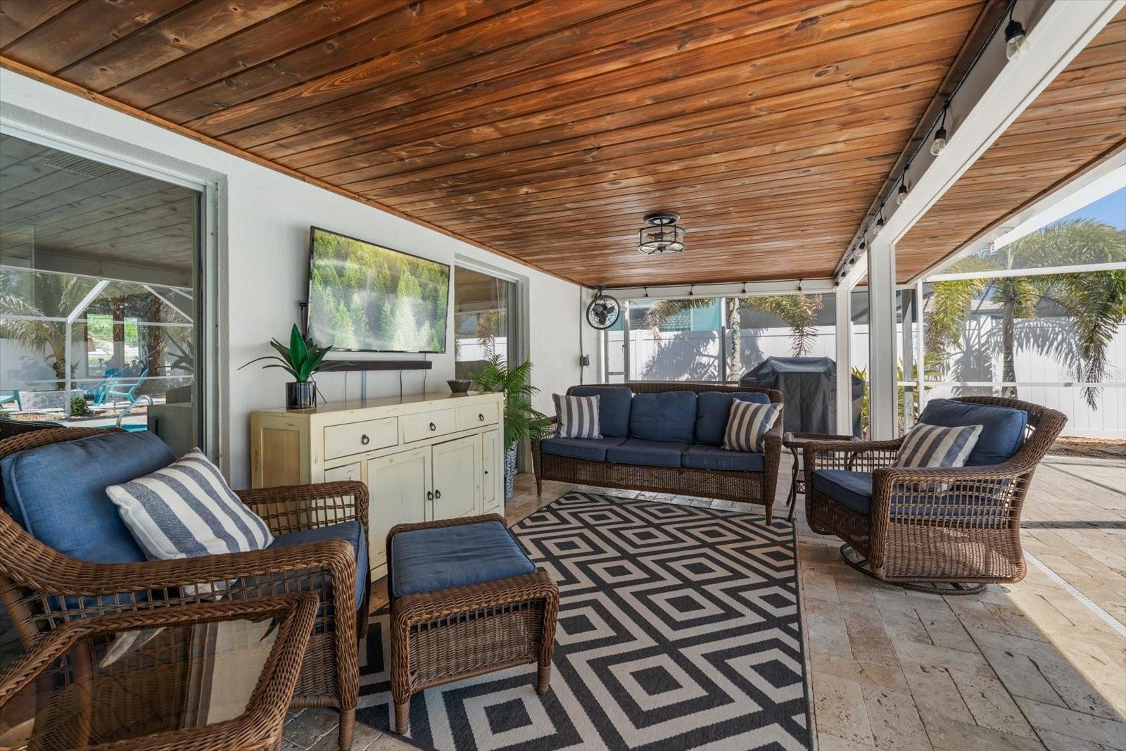 1049 MCCARTY ST, DUNEDIN, FL, 34698