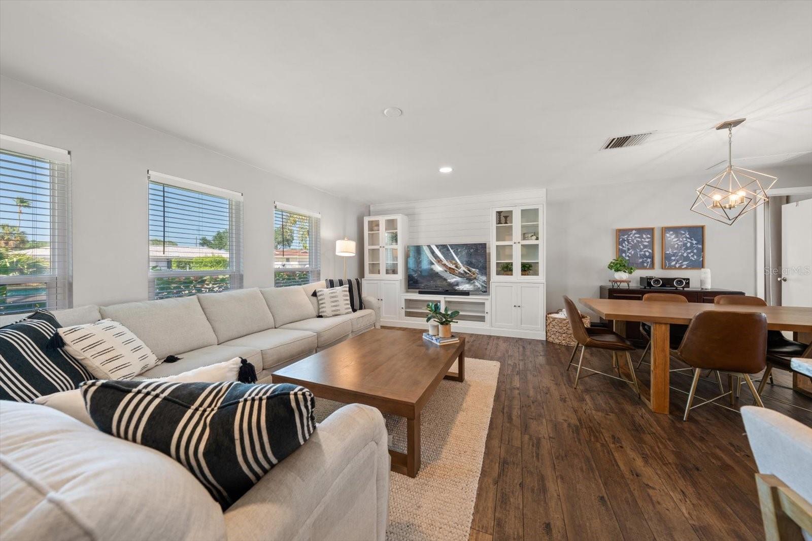 1049 MCCARTY ST, DUNEDIN, FL, 34698