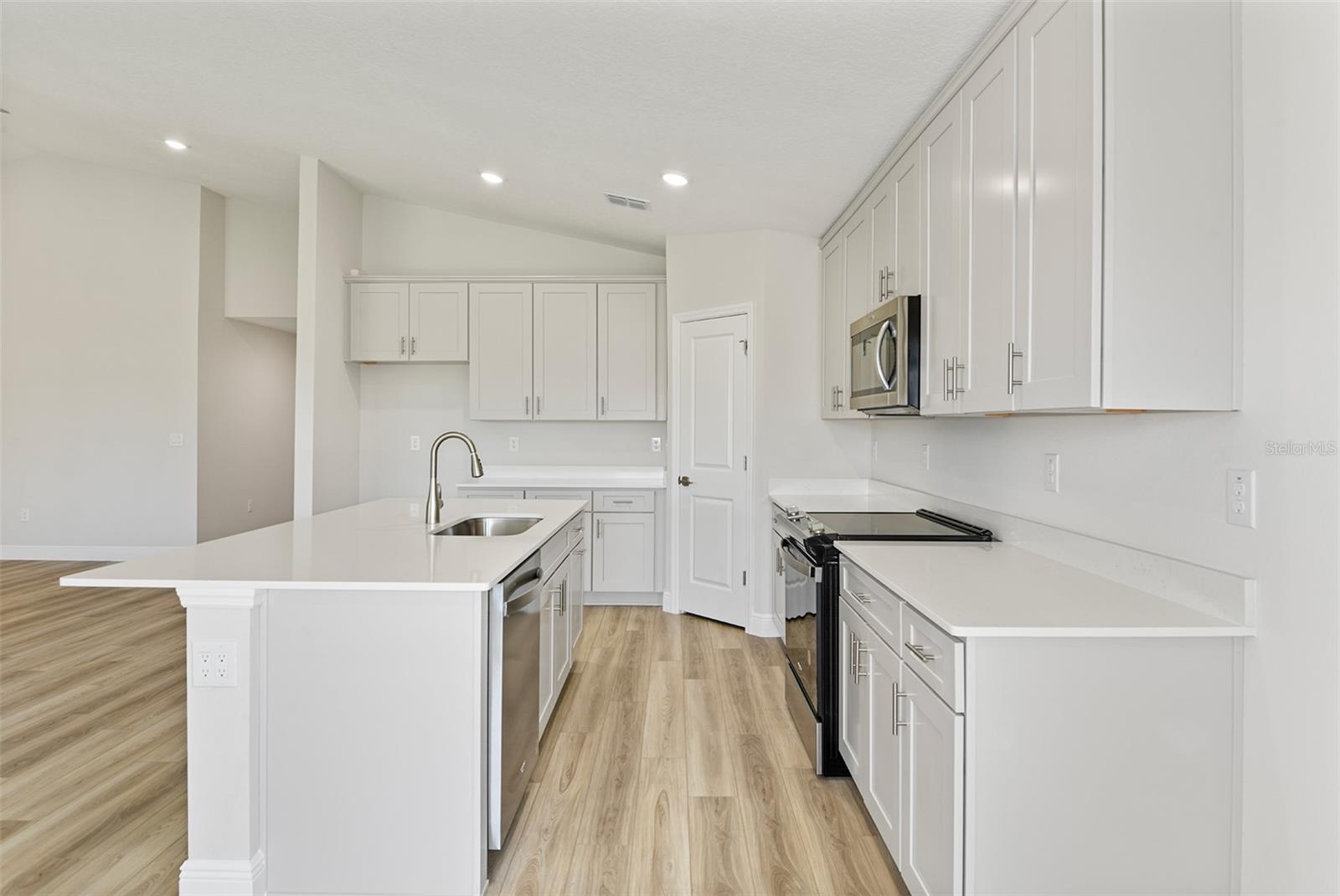 6121 SW 97TH ST, OCALA, FL, 34476