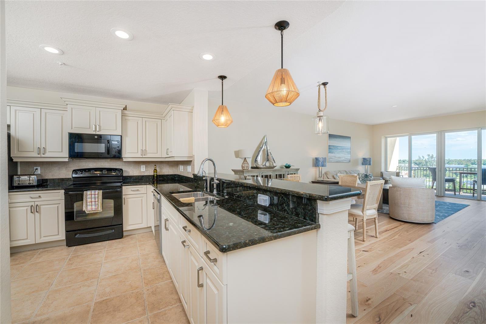 167 TAMPA AVE E #513, VENICE, FL, 34285