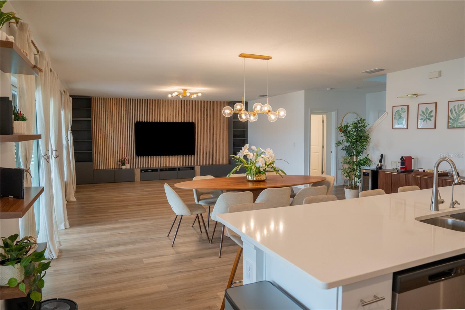 374 PINE TREE BRIDGE TRL, ST CLOUD, FL, 34772