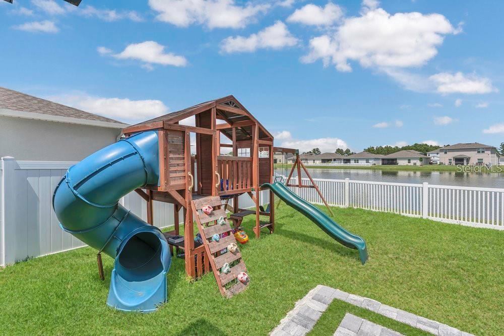 374 PINE TREE BRIDGE TRL, ST CLOUD, FL, 34772