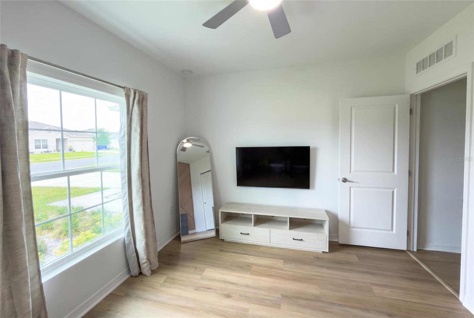 374 PINE TREE BRIDGE TRL, ST CLOUD, FL, 34772