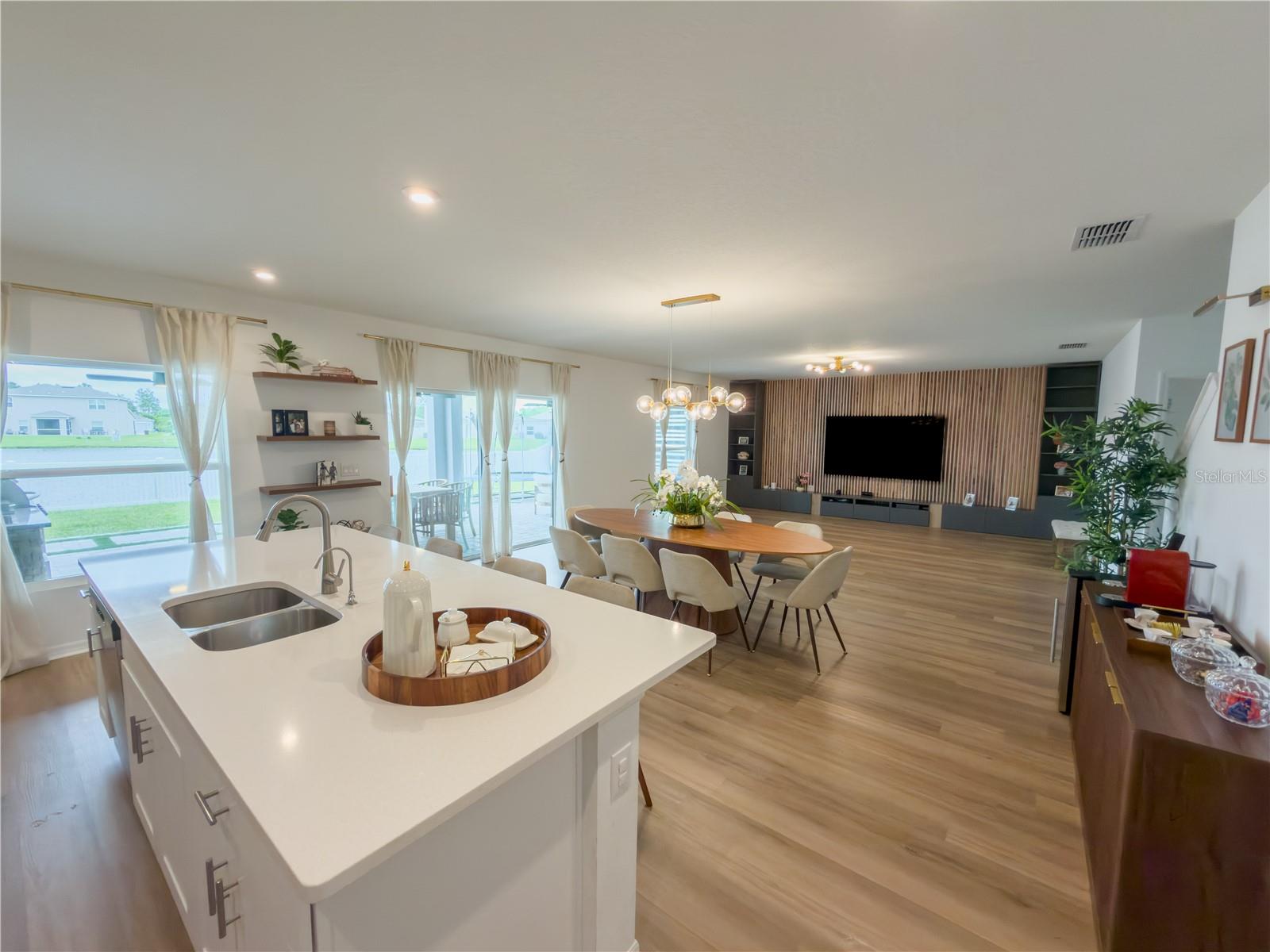 374 PINE TREE BRIDGE TRL, ST CLOUD, FL, 34772