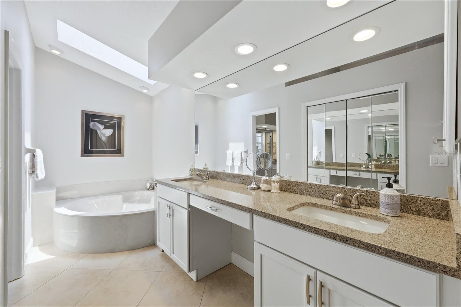 4068 LYNDHURST CT, SARASOTA, FL, 34235