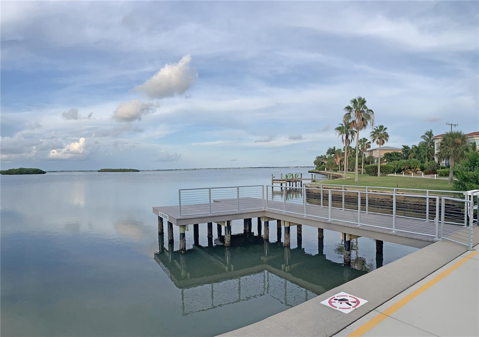 519 ROUNTREE DR, LONGBOAT KEY, FL, 34228