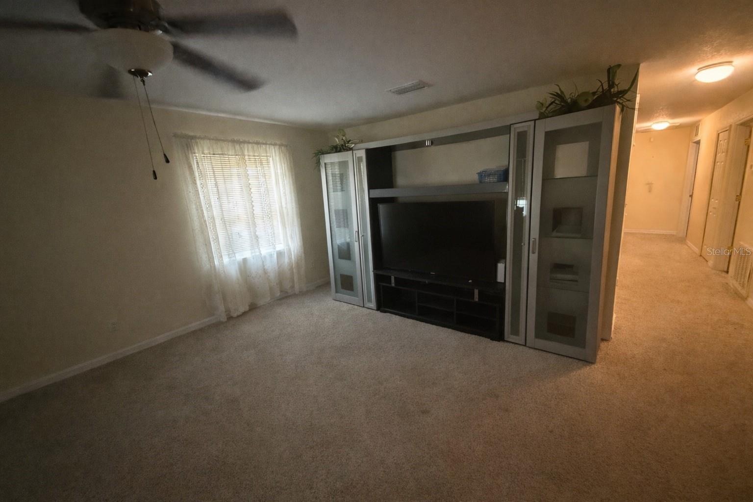 913 TROPICAL CIR NW, PORT CHARLOTTE, FL, 33948