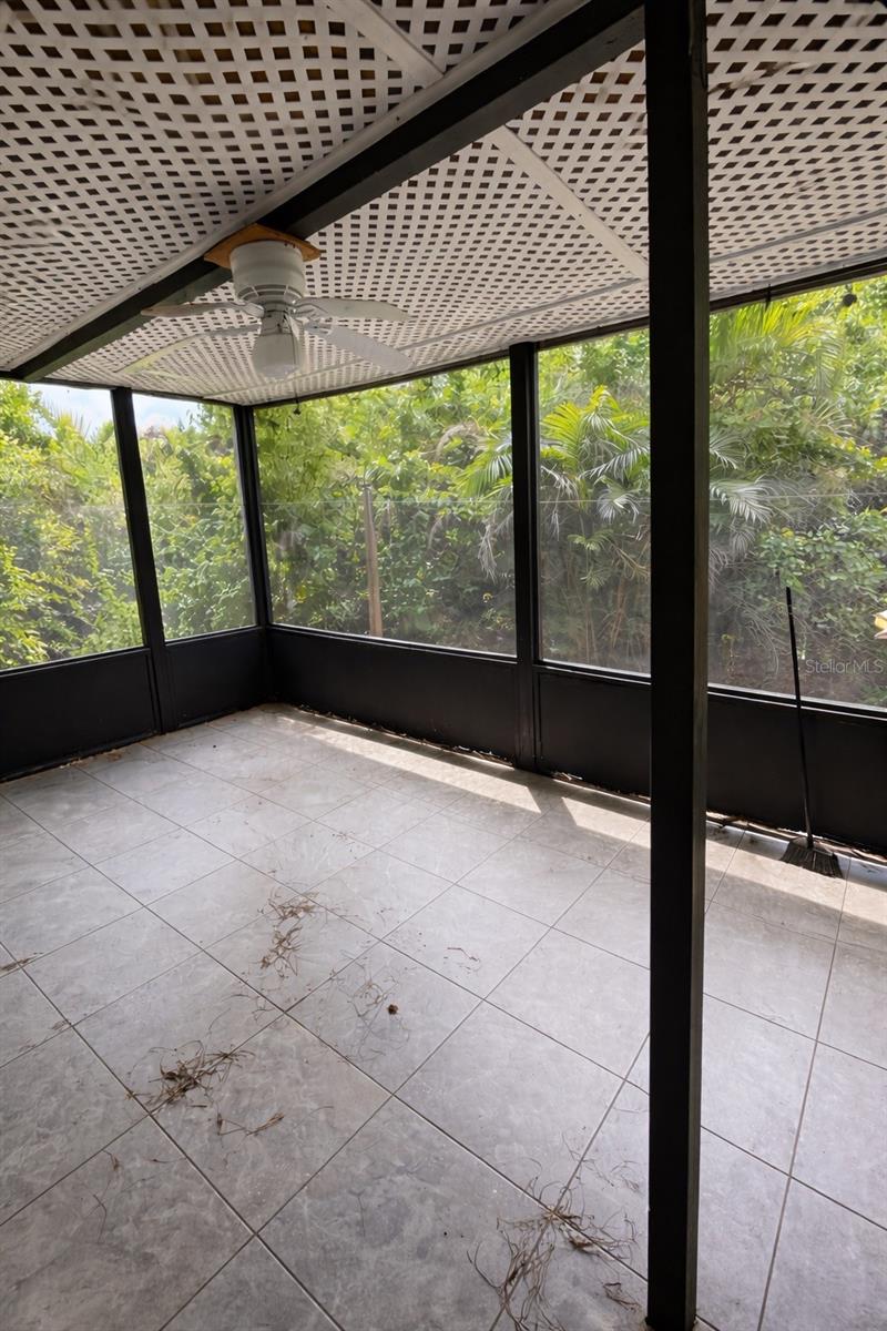 913 TROPICAL CIR NW, PORT CHARLOTTE, FL, 33948