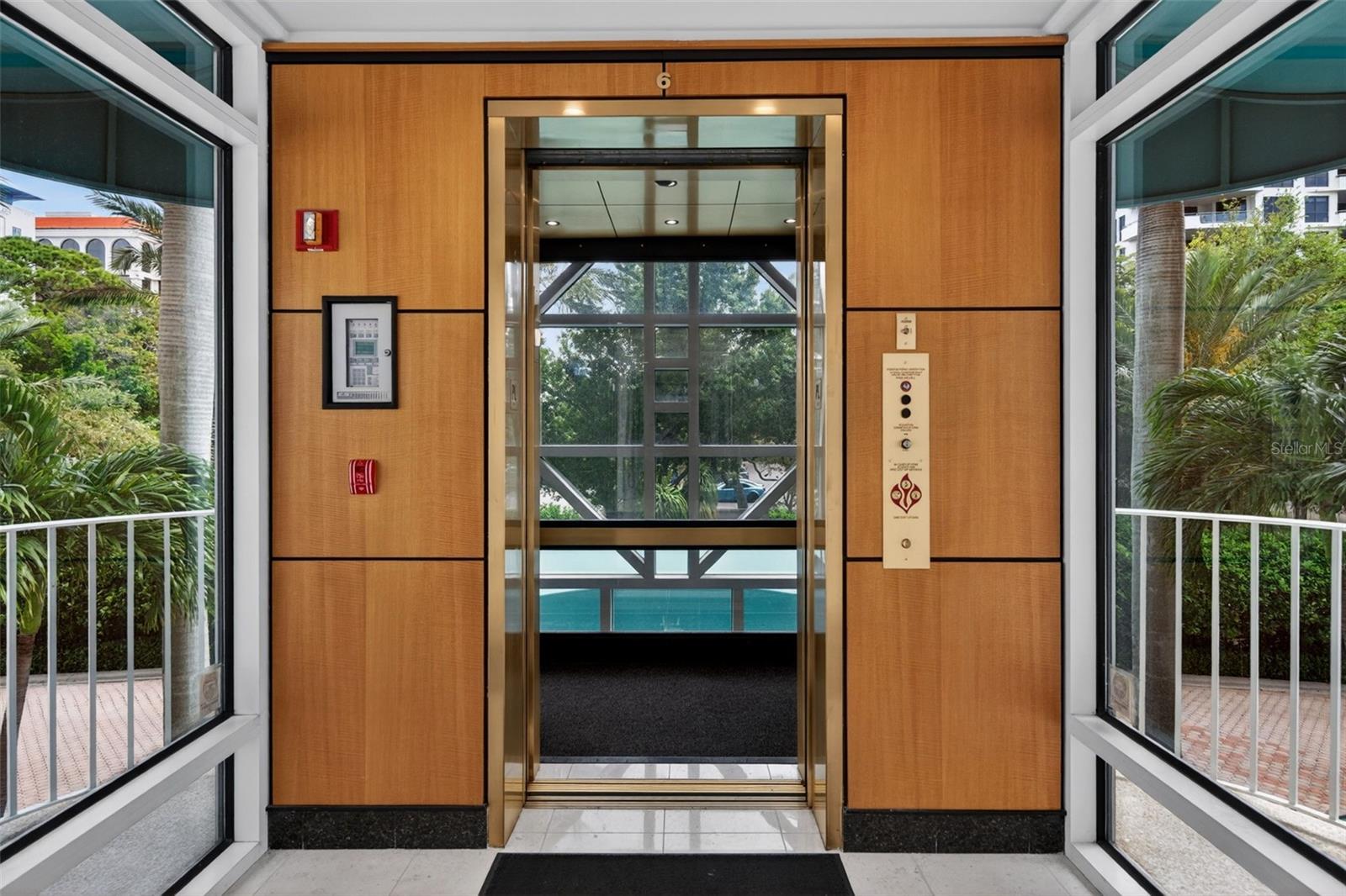 340 S PALM AVE #14, SARASOTA, FL, 34236