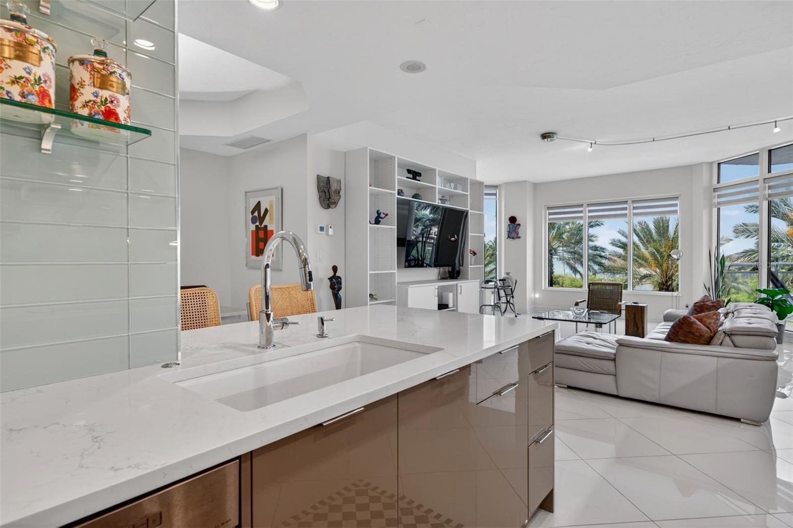 340 S PALM AVE #14, SARASOTA, FL, 34236