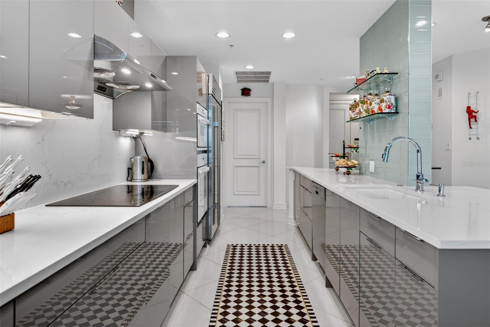 340 S PALM AVE #14, SARASOTA, FL, 34236