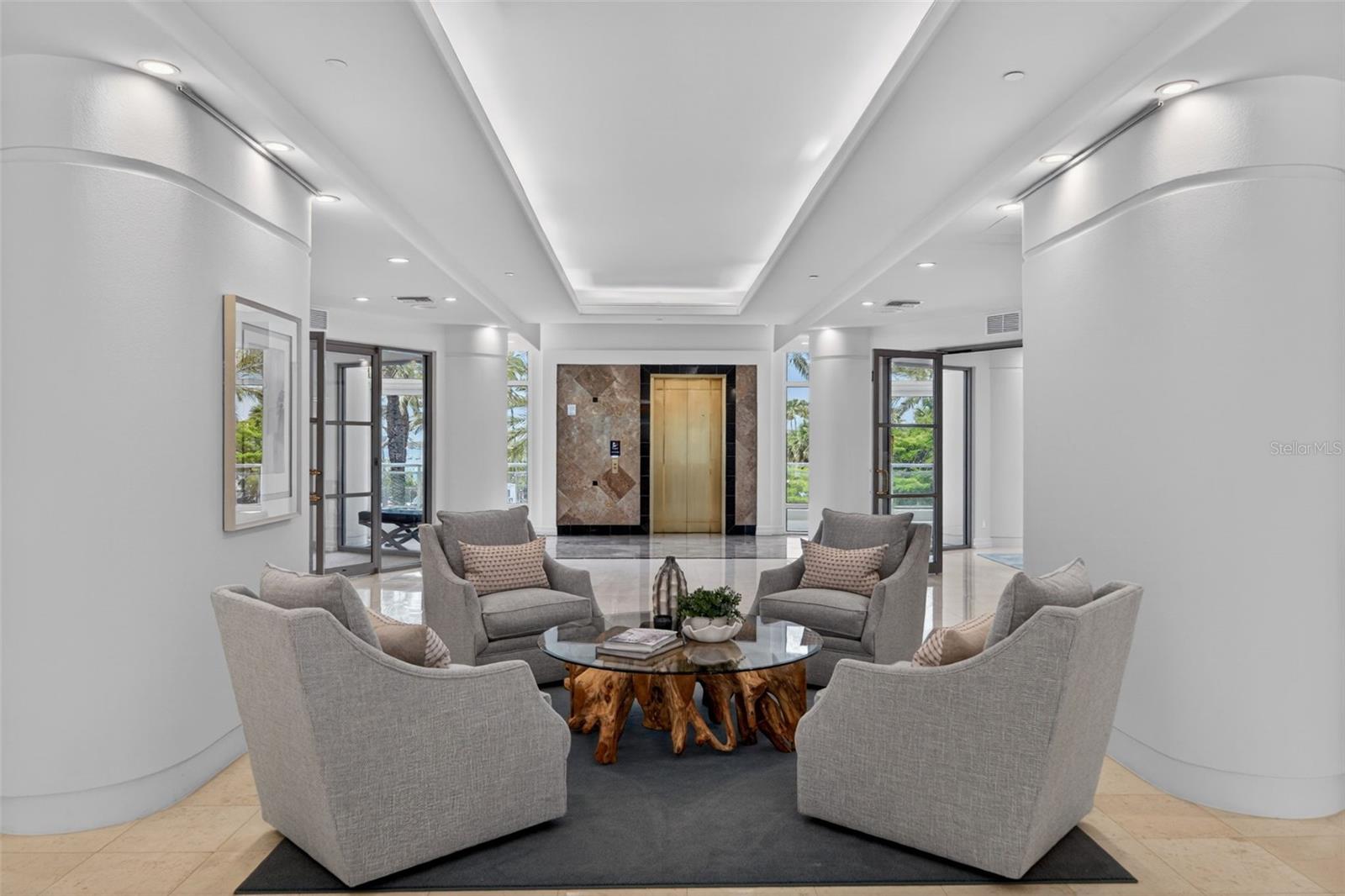 340 S PALM AVE #14, SARASOTA, FL, 34236