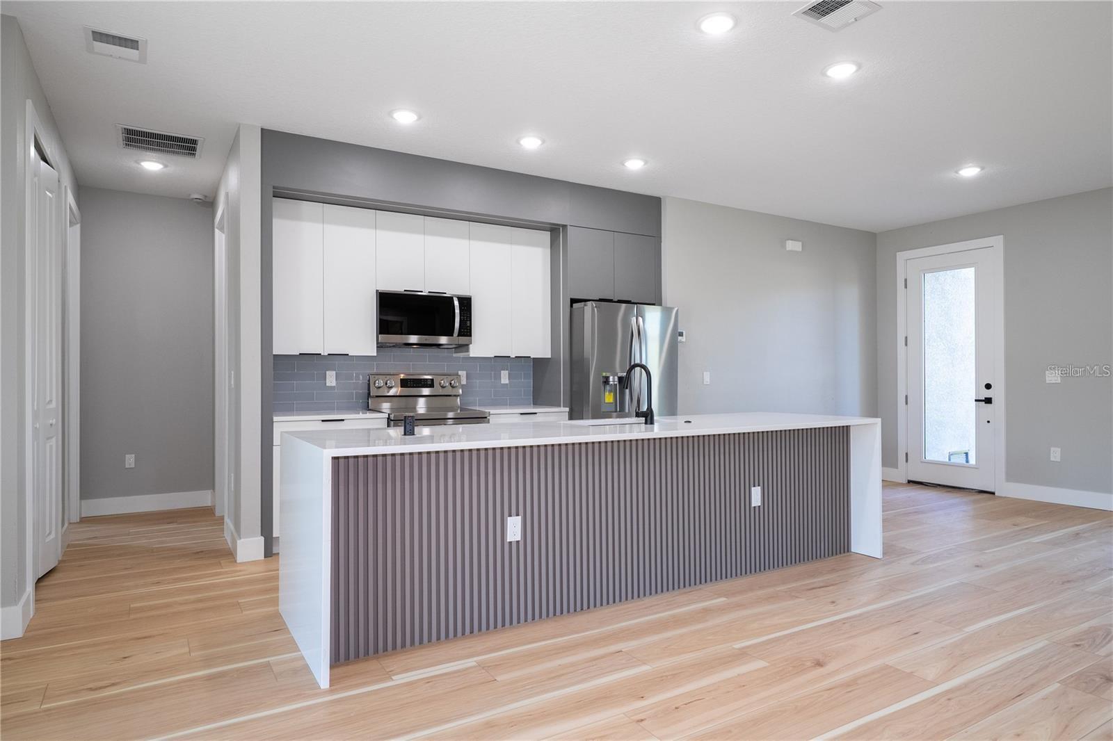 49 SANTA FE ST, PORT CHARLOTTE, FL, 33953