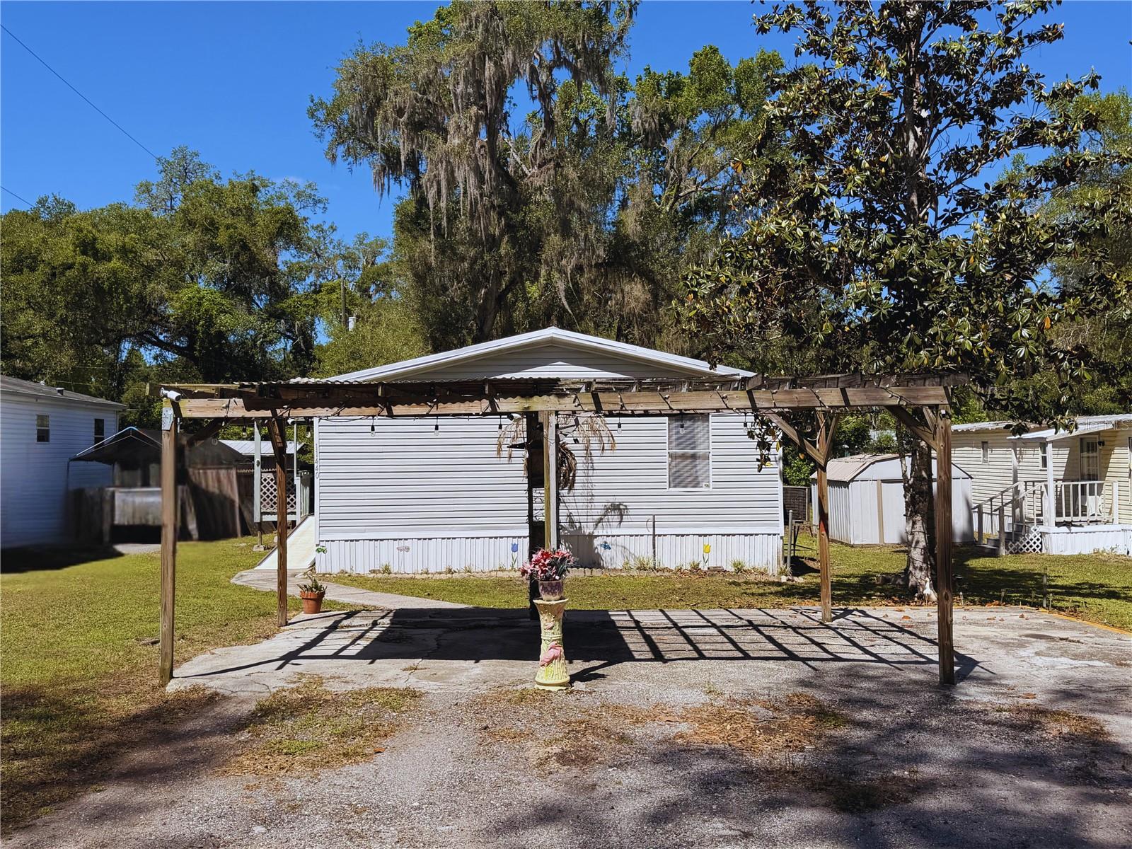 11440 CR 675W, WEBSTER, FL, 33597
