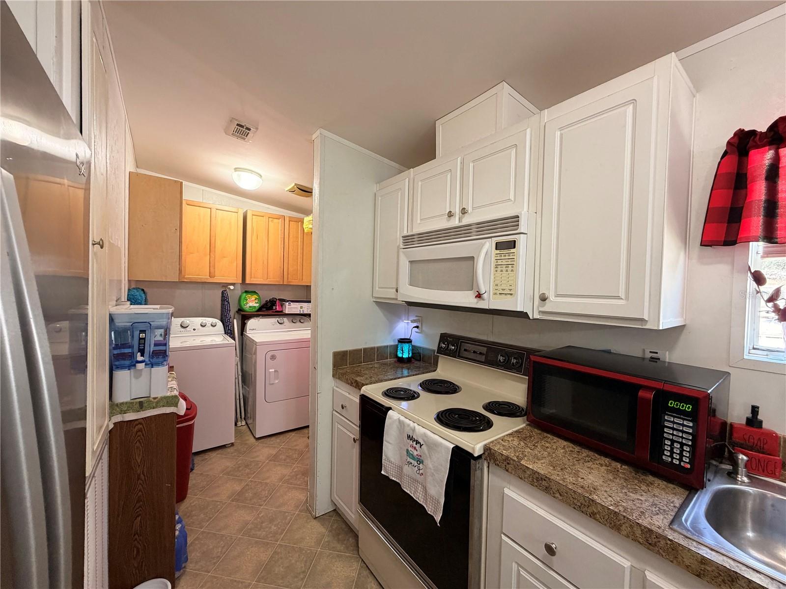 11440 CR 675W, WEBSTER, FL, 33597