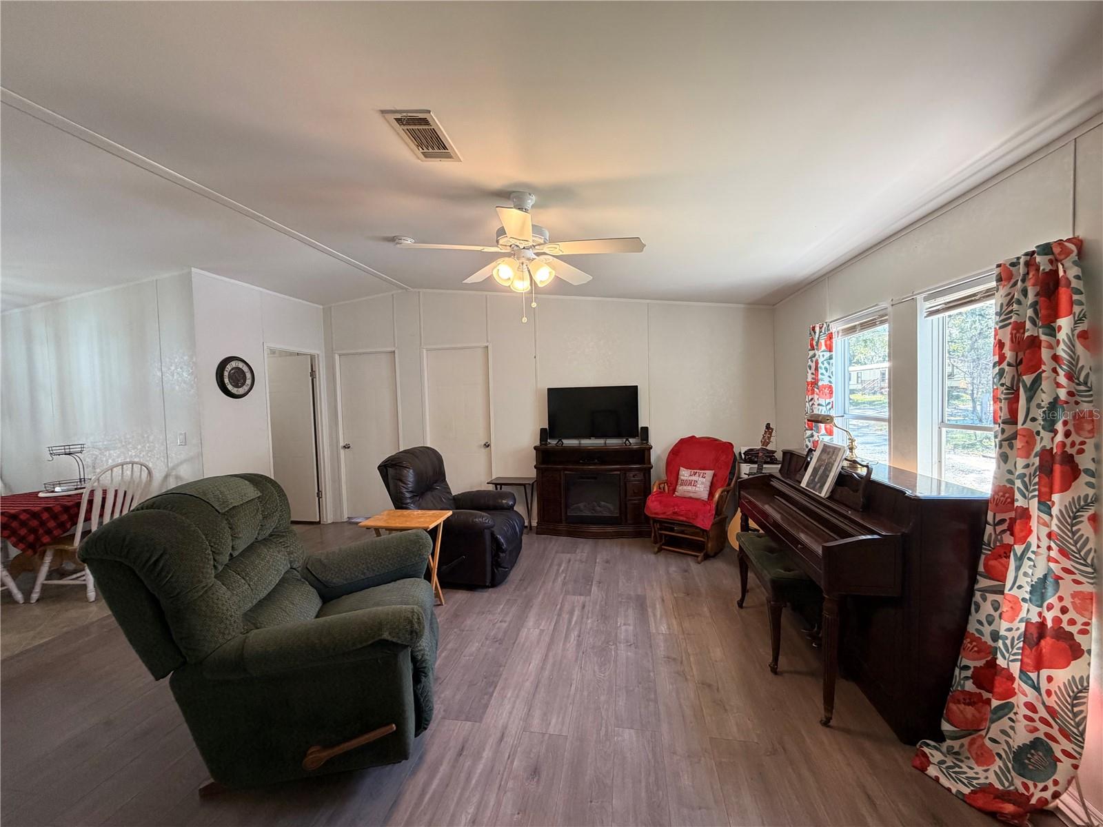 11440 CR 675W, WEBSTER, FL, 33597