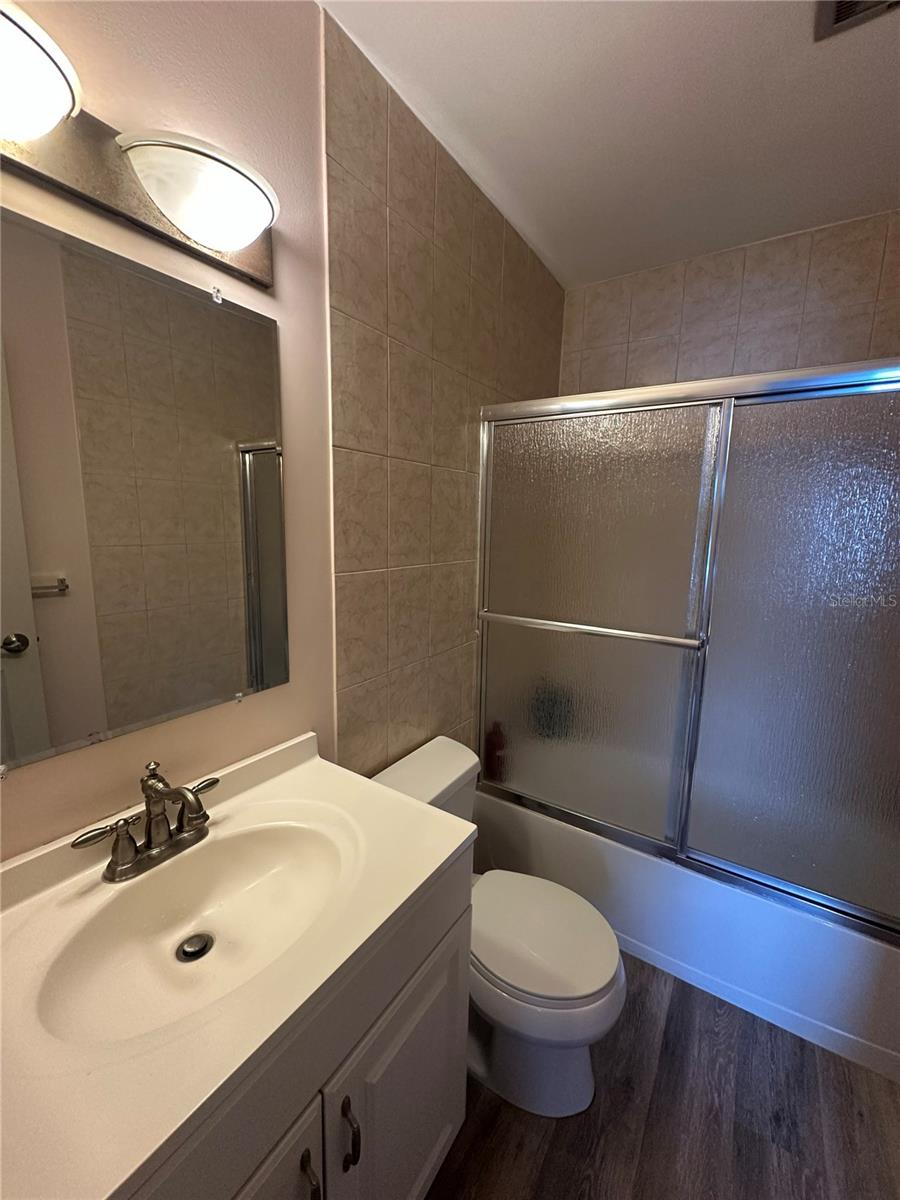 1084 82ND TER N #E, ST PETERSBURG, FL, 33702