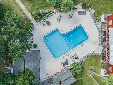 1084 82ND TER N #E, ST PETERSBURG, FL, 33702