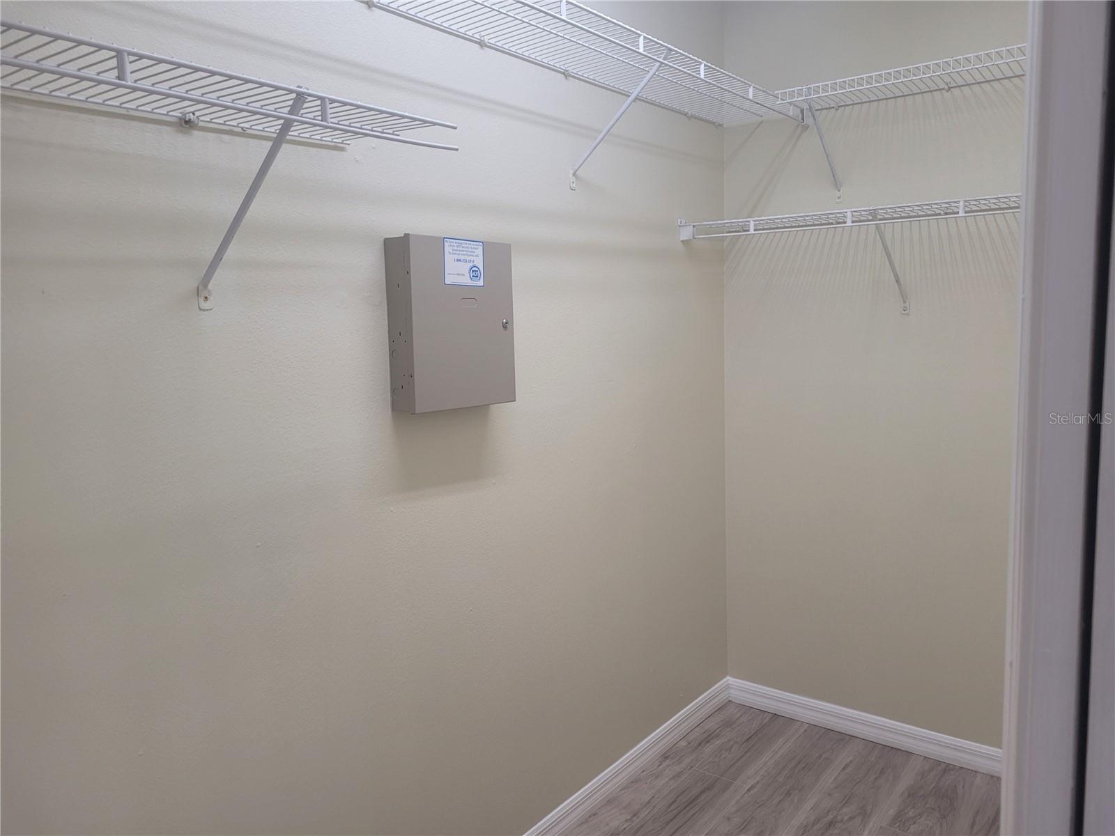 715 CYPRESS PARK AVE, TARPON SPRINGS, FL, 34689