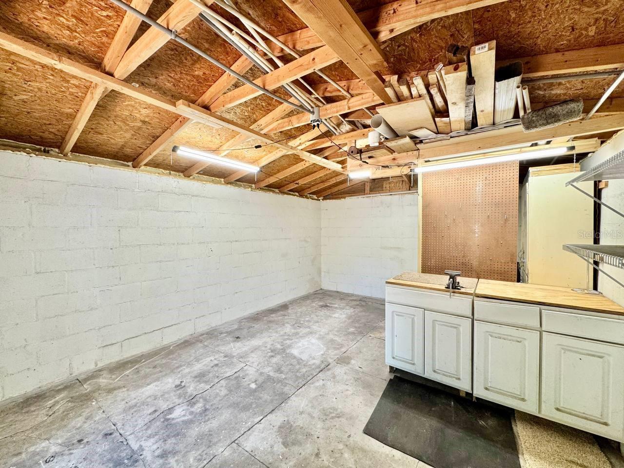 3511 BISHOP EDDIE NEWKIRK WAY, TAMPA, FL, 33605