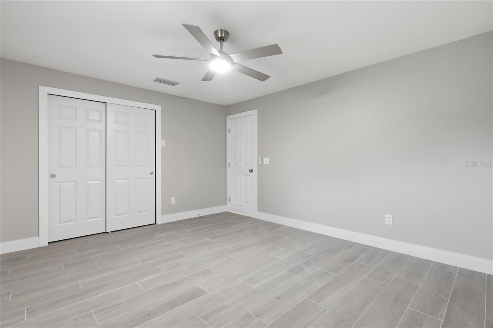 550 E MINNESOTA AVE, ORANGE CITY, FL, 32763