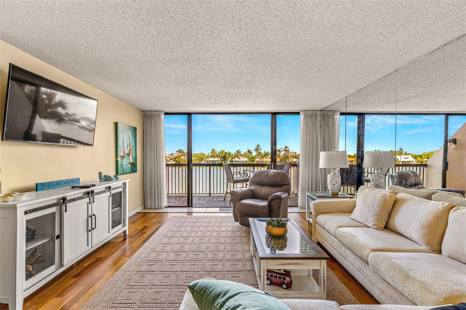 9495 BLIND PASS RD #202, ST PETE BEACH, FL, 33706